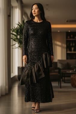 Victor Costa Women's Black Sequin Evening Gown Vintage Size 6